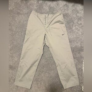 Nike Men's Short Light Gray Cargo Pants
